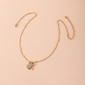 3/$30 💛 Rhinestone Lock and Key Necklace